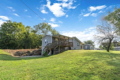 181 Little Arthur Ridge Rd, East Bernstadt, KY 40729 - photo 5