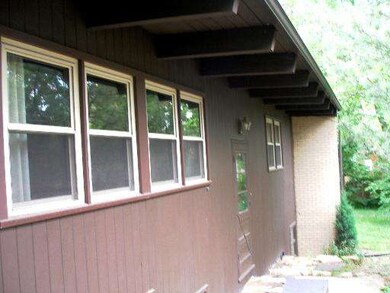 18417 Argyle Ave, Homewood, IL 60430 - photo 2