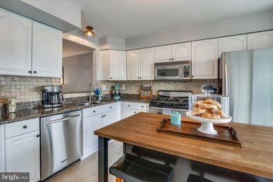 5611 Ashburn Terrace, Frederick, MD 21703 - photo 6