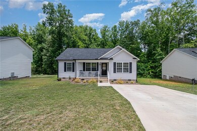897 Berg St, Asheboro, NC 27203 - photo 2