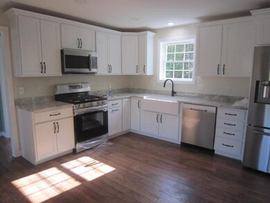 18 Carol Ct, Suncook, NH 03275 - photo 7