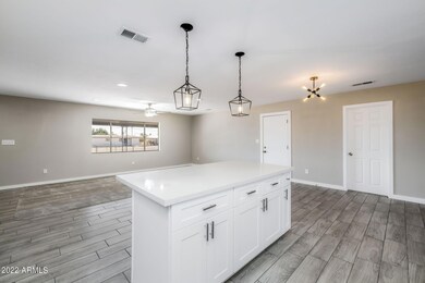 14-web-or-mls-11228 E Boulder Dr, Apache