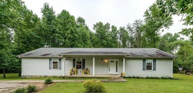 521 Pinewood Rd, Sparta, TN 38583 - photo 2