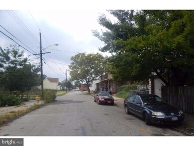 2406 Howell St, Camden, NJ 08105 - photo 2