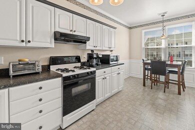 8641 Willow Leaf Ln, Odenton, MD 21113 - photo 6