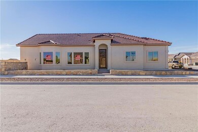 13594 Bradford St, Horizon City, TX 79928 - photo 3