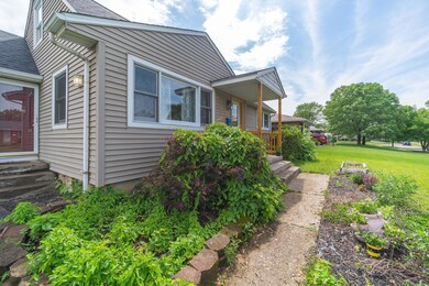1469 Matthias Drive (Tevisvisuals.com)
