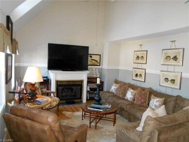 Living room with chair rail
