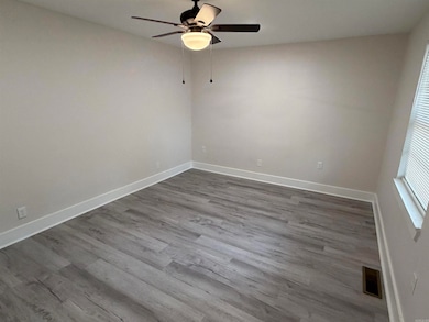 809 Palmer Ave, Benton, AR 72019 - photo 4