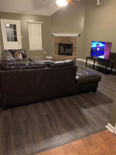 7107 Country Walk Dr, Cordova, TN 38018 - photo 5