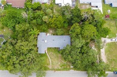 432 Lincoln Ave, Titusville, FL 32796 - photo 3