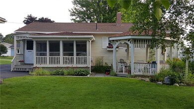 Private Backyard and Gardens!