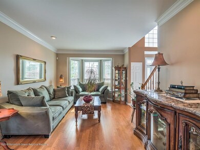 005_LIVING ROOM