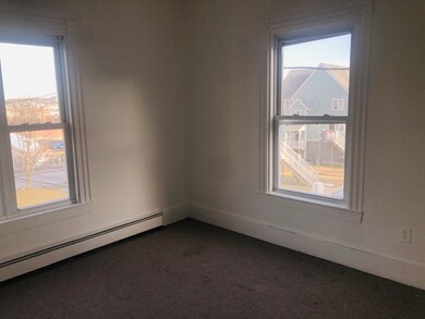 128 Beacon St, Worcester, MA 01610 - photo 5