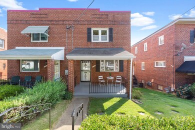 110 54th St SE, Washington, DC 20019 - photo 2