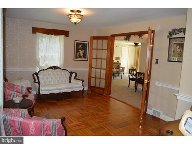 929 Cherry Ln, Southampton, PA 18966 - photo 2