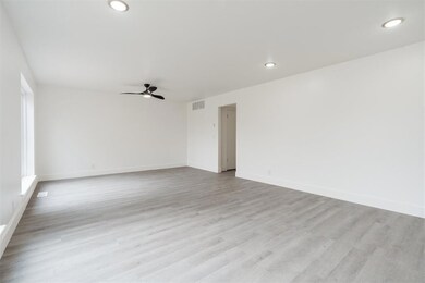 2521 NW 116th St, Oklahoma City, OK 73120 - photo 6