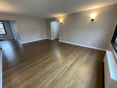 2627 W Fitch Ave unit 2G, Chicago, IL 60645 - photo 4