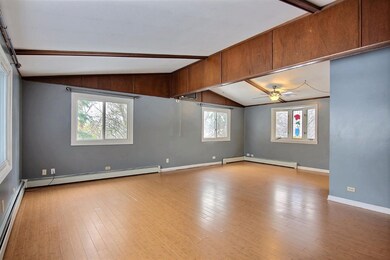 8703 Windy Hill Ct, Hobart, IN 46342 - photo 4