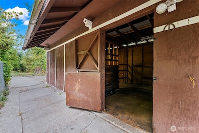 8518 Golden Given Rd E, Tacoma, WA 98445 - photo 5