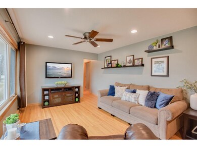 Living Room complete with hardwood floors, recesse