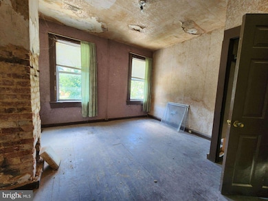 1715 Mckean Ave, Baltimore, MD 21217 - photo 6