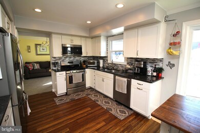 1306 Fredrick Blvd, Reading, PA 19605 - photo 6