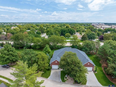 6528 Lone Tree Dr, Lincoln, NE 68512 - photo 3