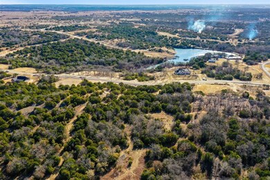 1158 Eagles Bluff Dr, Weatherford, TX 76087 - photo 3