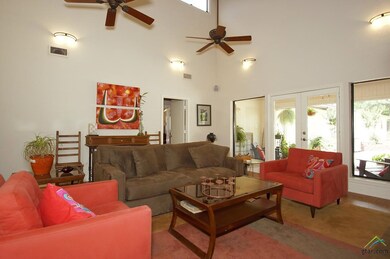 9226 Elm Tree Cir, Tyler, TX 75703 - photo 5