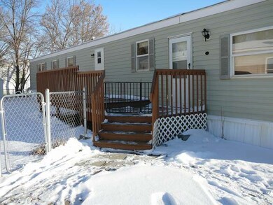 222 E Deer St, Mandan, ND 58554 - photo 2