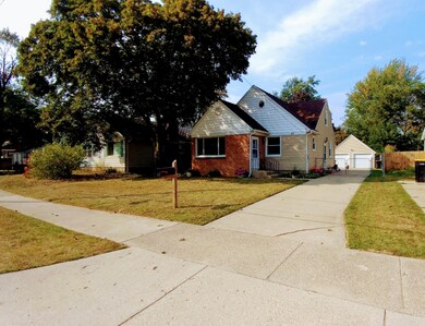 41 Wadsworth St SW, Grand Rapids, MI 49548 - photo 2