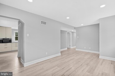 605 E Evesham Rd, Voorhees, NJ 08043 - photo 5