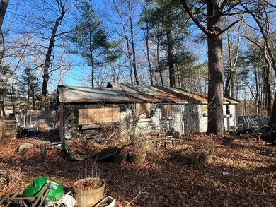 69 Hayward St, Hopkinton, MA 01748 - photo 6