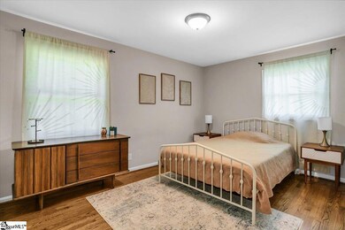 25 Amy Ln, Taylors, SC 29687 - photo 5