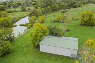 3537 Old Stone Rd, Stoughton, WI 53589 - photo 3