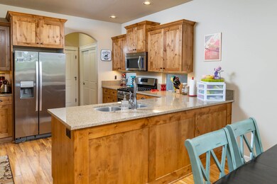 Kitchen 20778 NE Sierra Dr_0027 copy