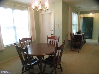 7356F Sauerkraut Ln unit F, Macungie, PA 18062 - photo 5