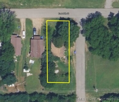 520 E 5th St, Hulbert, OK 74441 - photo 6