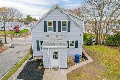 624 Maxfield St, New Bedford, MA 02740 - photo 5