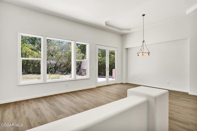 Living room/Dining room