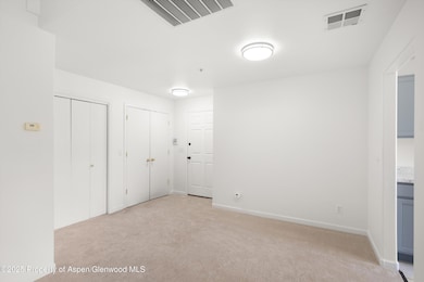 05-794CastleValleyBlvd_25051405