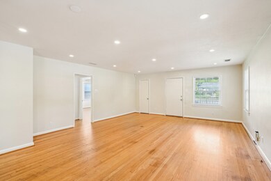 4244 Skillman St, Dallas, TX 75206 - photo 6