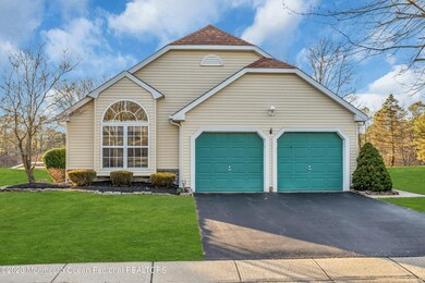 2422 Torrington Dr, Toms River, NJ 08755 - photo 4