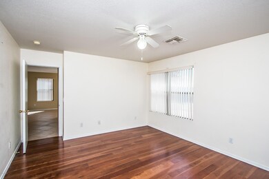 Bramble Ave-12