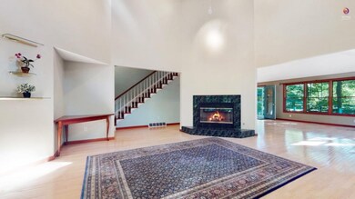 6 -3341 Clearview Ln. Saugatuck