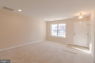 7331 Summerwind Cir, Laurel, MD 20707 - photo 6