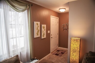 525 W Dustman Rd, Bluffton, IN 46714 - photo 2