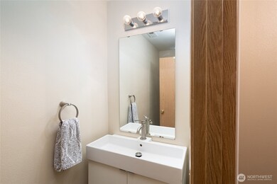 4658 Nooksack Loop, Mount Vernon, WA 98273 - photo 6