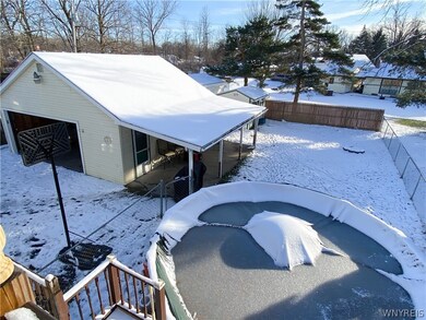 91 Dale Dr, North Tonawanda, NY 14120 - photo 2